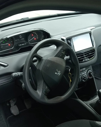 Peugeot 208 cena 24900 przebieg: 139000, rok produkcji 2015 z Limanowa małe 277